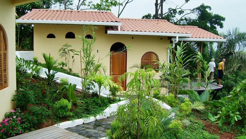 Lagunavista Villas Carate エクステリア 写真