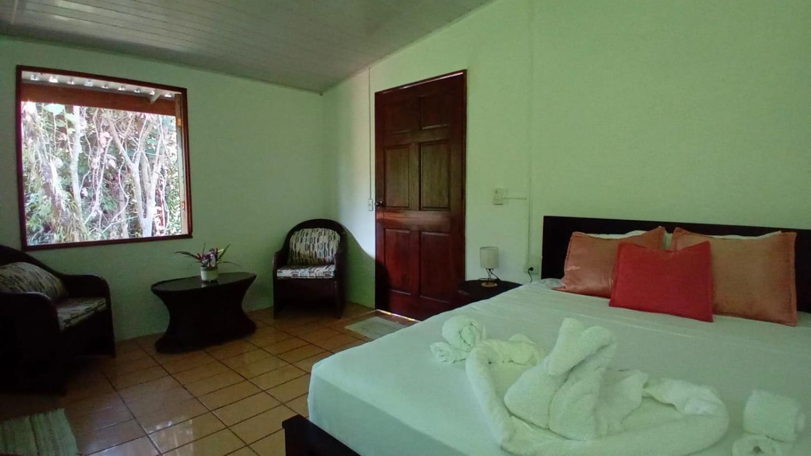 Lagunavista Villas Carate エクステリア 写真